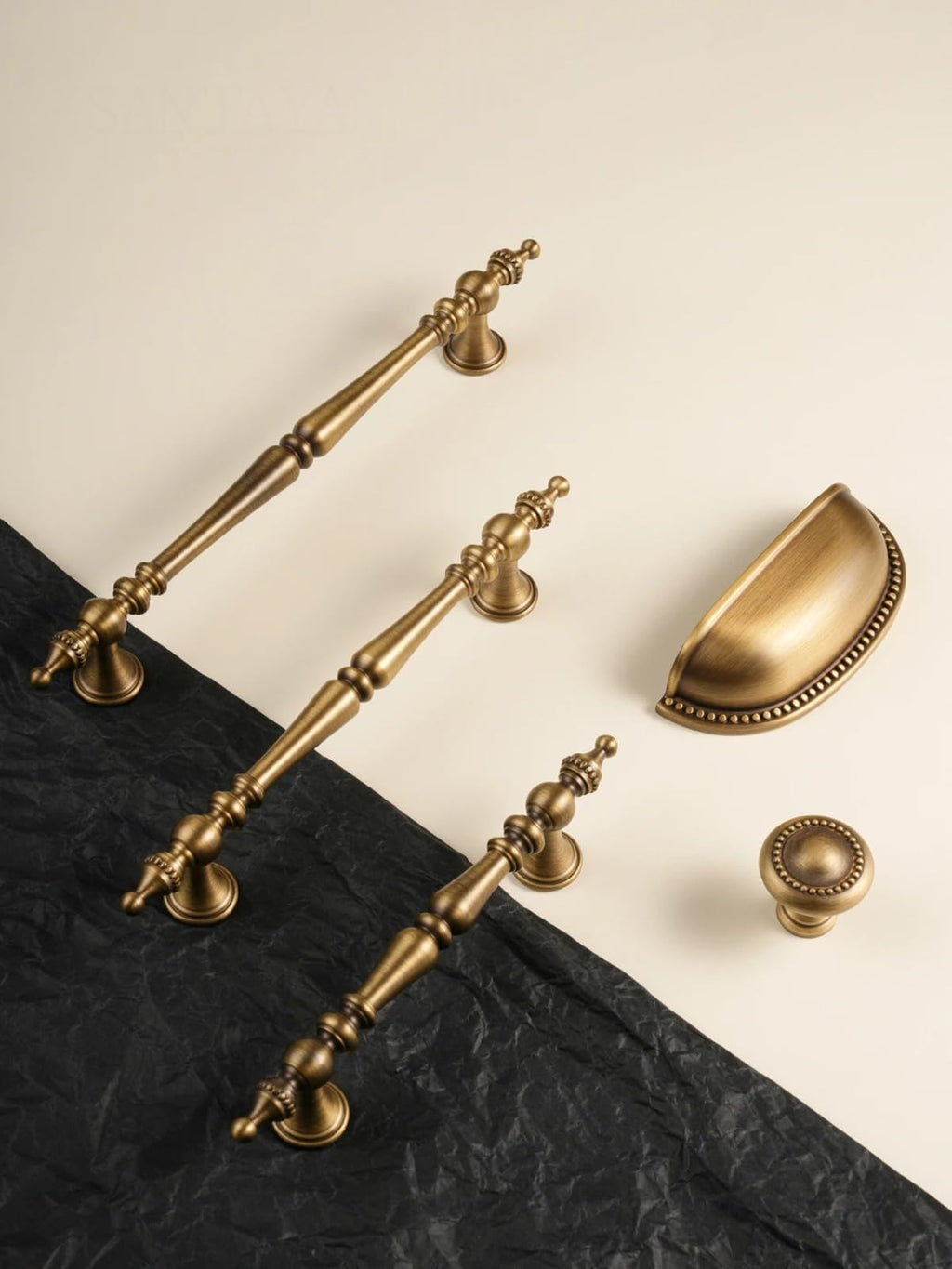 Crown Shape Antique Brass Cabinet Drawer Pulls