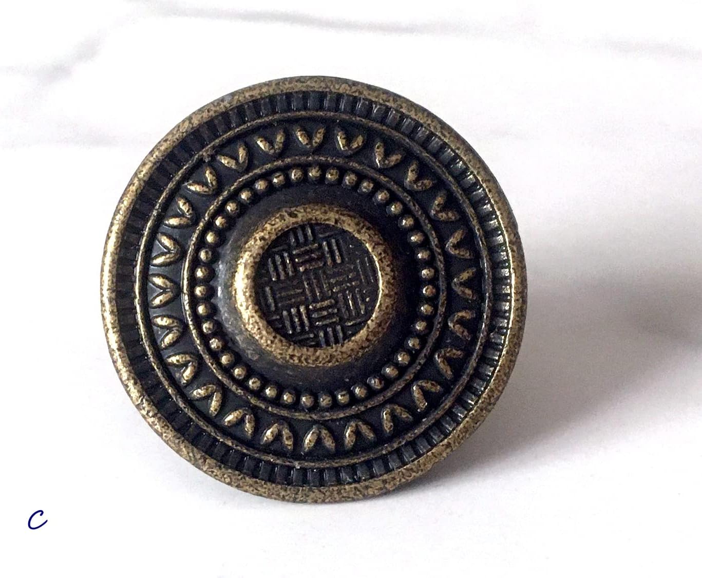 Antique Bronze Vintage Round Drawer Pull Knobs